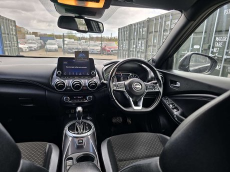 Nissan Juke 1.6 N-Connecta SUV 5dr Petrol Hybrid Auto Euro 6 (143 ps) 21