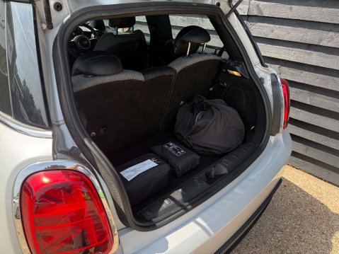 Mini Hatch Cooper S Electric Level 2 3dr 23