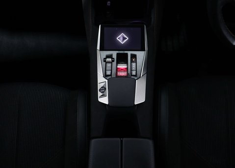 DS 4 1.6 DS4 Performance Line + PureTech SS A 5dr 19