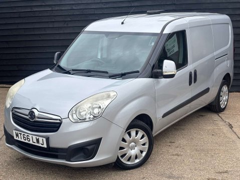 Vauxhall Combo 1.2 Combo 2300 Sport CDTi ecoFLEX S/S 6