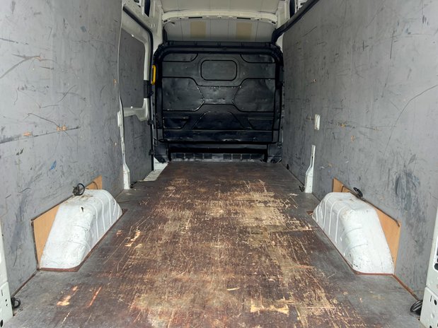 Ford Transit LWB High Roof L3H3 350 130 Tdci Eco Blue EURO 6 1 9