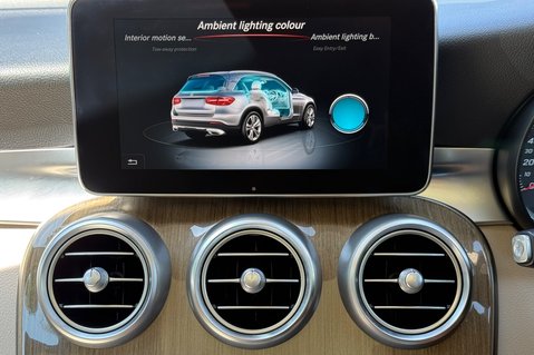 Mercedes-Benz GLC GLC 250 4MATIC SPORT PREMIUM PLUS - RARE BUILD - PAN ROOF - 360 CAMERA 54