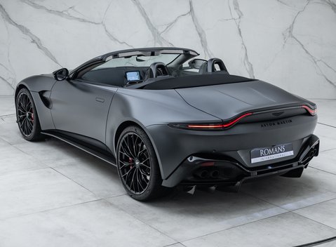 Aston Martin V8 Vantage ROADSTER 15
