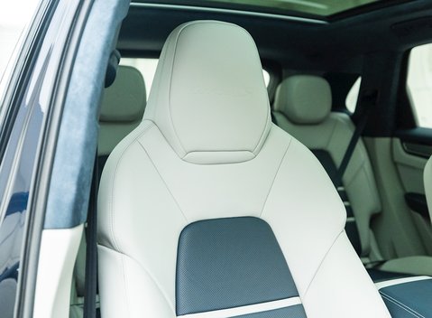 Porsche Cayenne Turbo S E-Hybrid 11