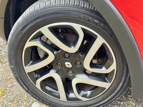 Renault Captur SIGNATURE NAV DCI 51