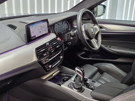 BMW M5 4.4i V8 Competition Saloon 4dr Petrol Steptronic xDrive Euro 6 (s/s) (625 p 45