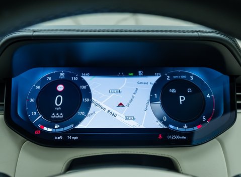 Land Rover Range Rover D350 AUTOBIOGRAPHY LWB 24