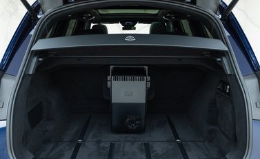 Mercedes-Benz GLS 600 Maybach 43