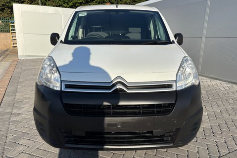 Citroen Berlingo 750 L2 1.6 Hdi 90 ps - Dog Van with Air Conditioning - Ex MOD 13