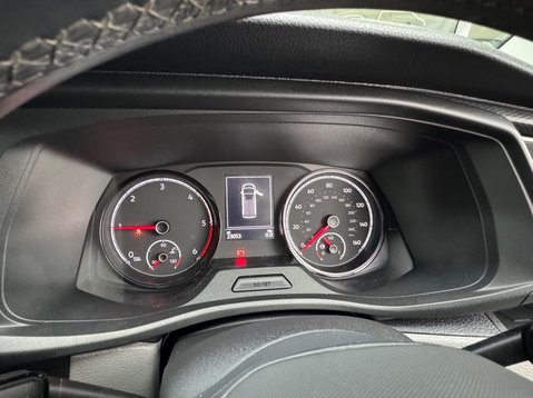 Volkswagen Transporter T28 TDI P/V STARTLINE 19