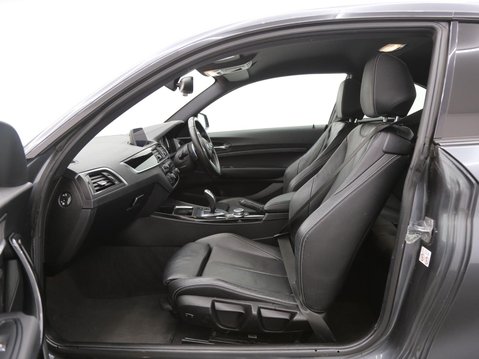 BMW 2 Series 2.0 220d M Sport Auto Euro 6 (s/s) 2dr 23