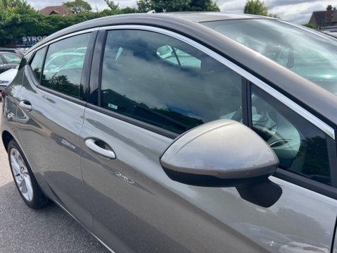 Vauxhall Astra 1.4i Turbo SRi Nav Auto Euro 6 (s/s) 5dr 14