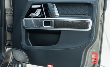 Mercedes-Benz G Class AMG G63 Magno Edition 25