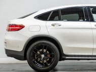 Mercedes-Benz GLC 2.1 GLC220d AMG Line (Premium Plus) Coupe 5dr Diesel G-Tronic 4MATIC Euro 6 21