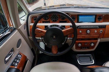 Rolls-Royce Phantom Coupe Series II 15