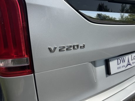 Mercedes-Benz V Class V220 D Sport Auto Diesel 8 Seater EX-LWB/SAT NAV/FULL LEATHER/VAT Q 40