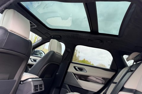 Land Rover Range Rover Velar FIRST EDITION - HUGE SPEC - PAN ROOF -1600W MERIDIAN -AIR SUSPENSION 33
