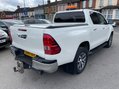 Toyota Hilux 2.4 D-4D Invincible 4WD Euro 6 (s/s) 4dr (TSS) 9