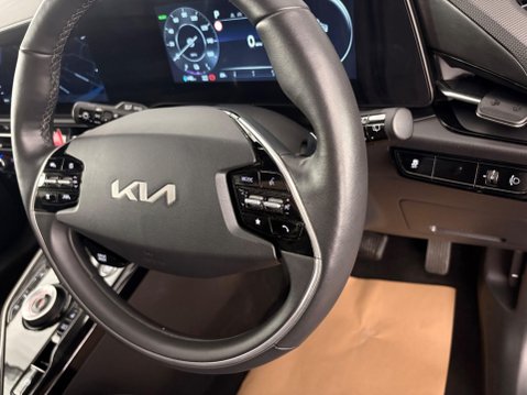 Kia Niro 64.8kWh 3 Auto 5dr 26