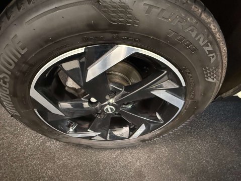 Nissan Juke 1.0 Juke N-Connecta DiG-T 5dr 44