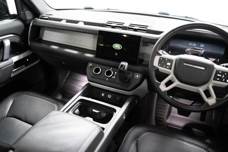 Land Rover Defender 2.0 P400e 15.4kWh X-Dynamic HSE SUV 5dr Petrol Plug-in Hybrid Auto 4WD Euro 6