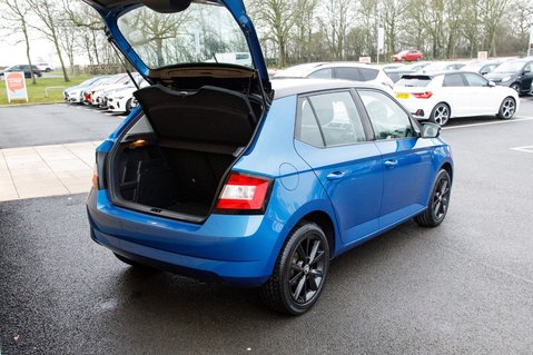 Skoda Fabia COLOUR EDITION MPI 35