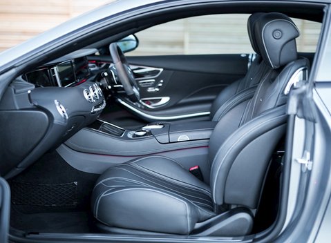 Mercedes-Benz S Class S63 Coupe 25