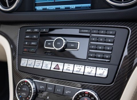 Mercedes-Benz SL Class SL63 AMG 29
