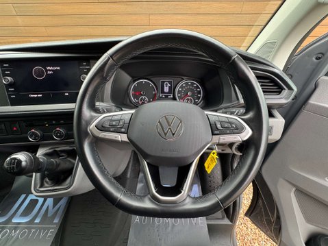 Volkswagen Transporter 2.0 Transporter T32 Highline TDI 4Motion 4WD 30