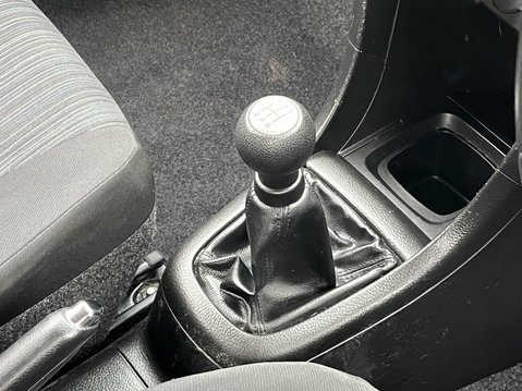 Suzuki Swift 1.2 SZ2 5dr 21