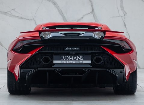 Lamborghini Huracan TECNICA 8