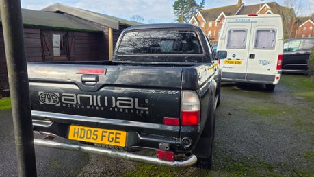 Mitsubishi L200 2.5TD ANIMAL DOUBLECAB 4WD PICKUP 3