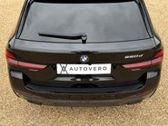BMW 5 Series 520D M SPORT TOURING MHEV 28