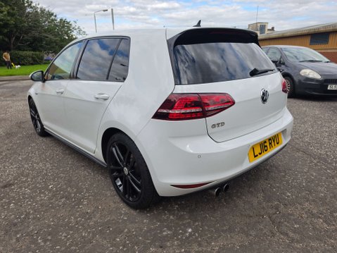 Volkswagen Golf 2.0 Golf GTD Semi-Auto 5dr 34