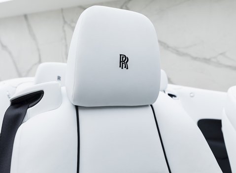 Rolls-Royce Dawn 13
