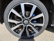 Volkswagen Golf GTE NAV DSG 25