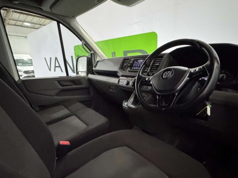 Volkswagen Crafter 2.0 Crafter CR35 Trendline TDI Auto 21