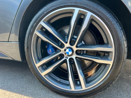 BMW 3 Series 3.0 335d M Sport Shadow Edition Touring 5dr Diesel Auto xDrive Euro 6 (s/s) 16
