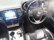 Jeep Grand Cherokee 3.0 Grand Cherokee Overland CRD Auto 4WD 5dr 3