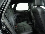 Porsche Macan 2.9T V6 S SUV 5dr Petrol PDK 4WD Euro 6 (s/s) (380 ps) 20