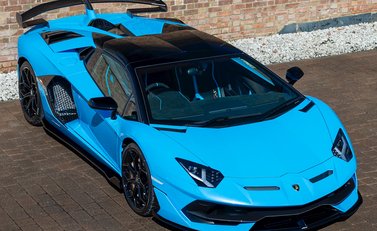 Lamborghini Aventador SVJ LP 770-4 Roadster 11