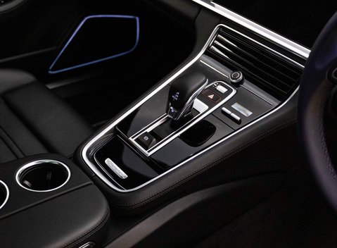 Porsche Panamera TURBO PDK 15