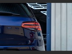 Volkswagen Golf 2.0 Golf R TSi Semi-Auto 4WD 5dr 24