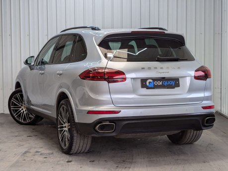 Porsche Cayenne 3.0 Cayenne D Platinum Edition V6 Tiptronic S A 4WD 5dr 11