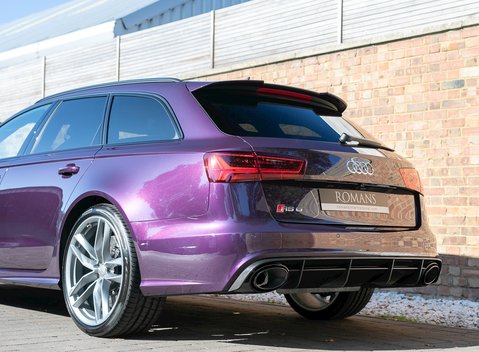 Audi RS6 Avant Performance 21