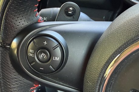 Mini Countryman COOPER SD ALL4 36