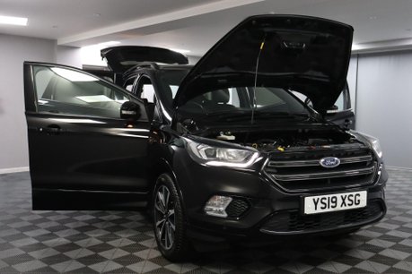 Ford Kuga ST-LINE 15