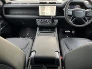 Land Rover Defender V8 42