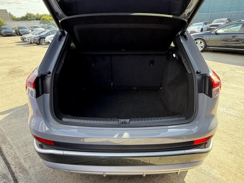 Audi Q4 40 S line SUV 5dr Electric Auto 82kWh (204 ps) 19