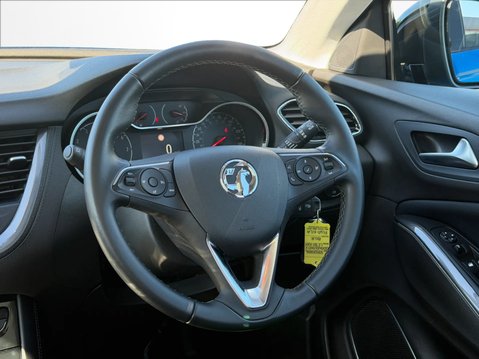 Vauxhall Grandland X 1.2 Turbo SRi Nav 15
